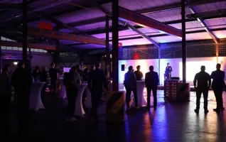 Speed Dating zwischen Familienunternehmen und StartUps im zufall.lab