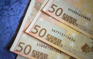 Closeup-50-Euro-Schein