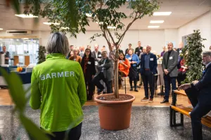 PFH Business Breakfast Referentin Heike Drechsler und die Gäste der PFH
