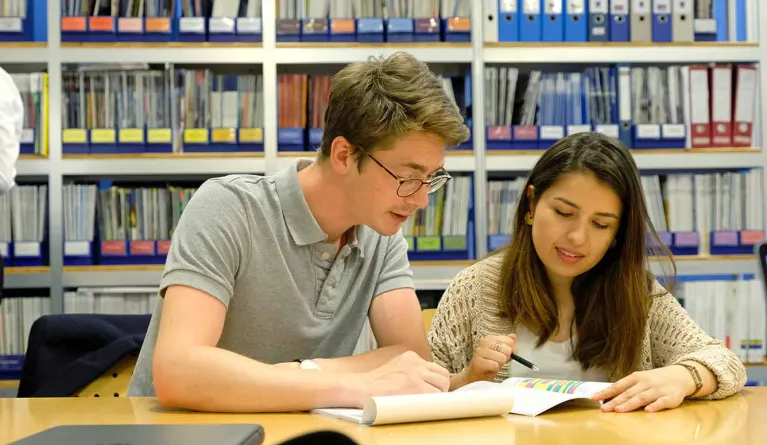 Students-doing-Financial-accounting