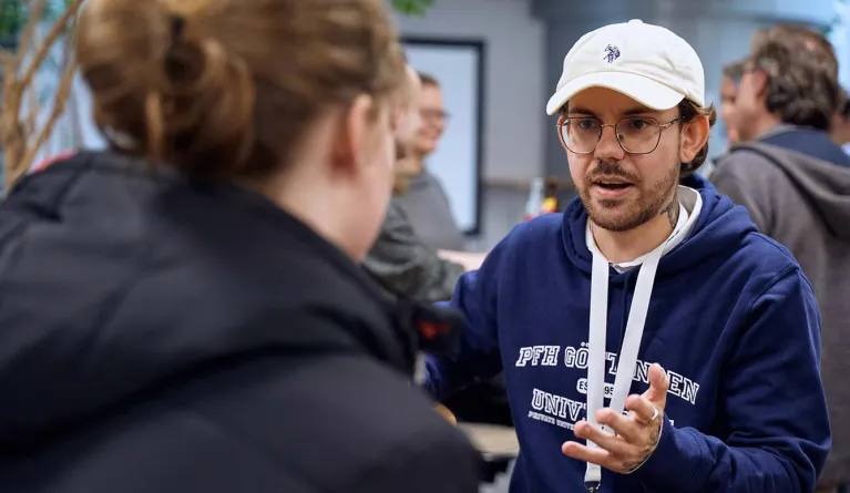 Werkstudent spricht über Gehalt, Krankenversicherung und Steuern