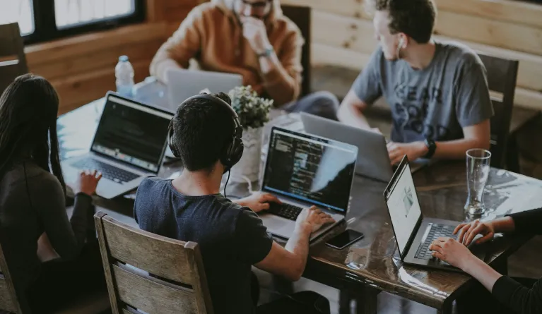 Demography of young people using laptop computers