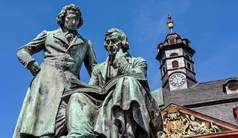 Depicted Statue of Brothers Grimm as part of the german culture