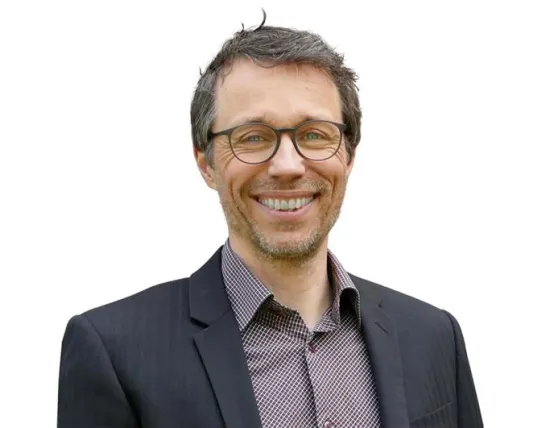 Prof. Dr.-Ing. Marc Siebert lehrt an der PFH Göttingen, Hansecampus Stade