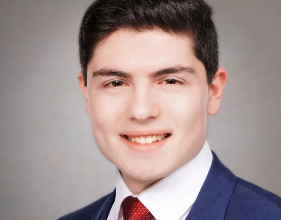 PFH Alumnus Ilya Kopshteyn