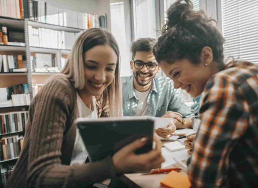 Diese Karriereaussichten haben Sie nach Ihrem Fernstudium Online Marketing und Social Media